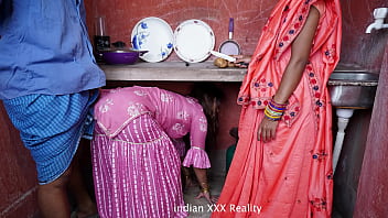 Desi Step-family Kitchen Sex Scene In Hindi