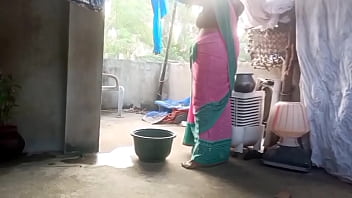 Sizzling Desi Aunty’s Wild And Lustful Fuck Fest
