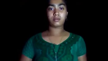 Luscious Bengal Tigress With Voluptuous Curves And Tantalizing Melons