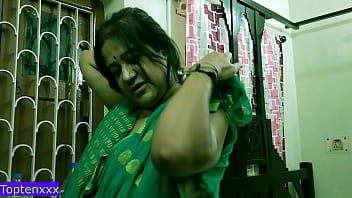 Sizzling Forbidden Affair: Desi Teen Boy Bangs His Horny Milf Aunty Raw With Filthy Hindi Moans