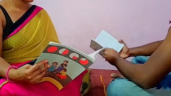 भारतीय शिक्षिका ने छात्र को चुदाई के लिए रिझाया