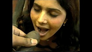 **sizzling Desi Porn Flick 2009 – Raw Uncut Indian Fuck Fest**