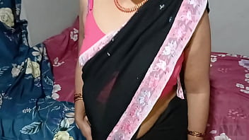 Luscious Desi Maid With Voluptuous Curves Caught In A Steamy Dream With A Married Indian Beauty