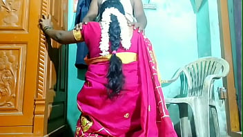 Sensual Indian Auntie Getting Wild In Bed