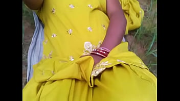बेडरूम में हिंदी आवाज़ के साथ गर्म मुलाकात