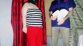 Bhari Bhari Muslim Aurat Ne Meter Connection Ke Liye Office Ke Naukar Ke Saath Gand Marwai, Piche Se Jor Jor Se Chudai Ki Hindi Awaz Mein