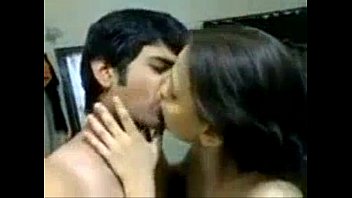 Sonia Bhabhi’s Lustful Mouth Devours Sunny’s Hungry Tongue