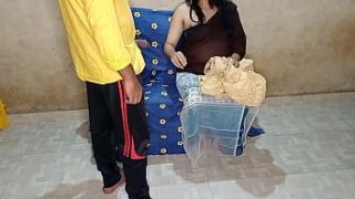 पहली बार दामाद ने ससुराल में अपनी सास को जबरदस्ती चोदा, हिंदी में गंदी कहानी