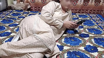 Desi Aunty Gets Pounded Rough In Doggy By Her Arab Master With Dirty Hindi Moans