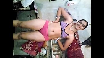 Spicy Desi Babe Grinding To A Hot Beat