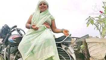 पड़ोसन देसी भाभी का बॉयफ्रेंड के साथ जबरदस्त चुदाई का मजा