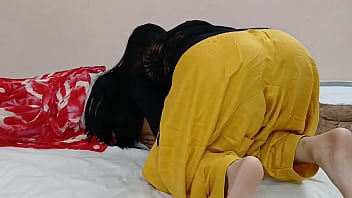 Desperate Bhabhi’s Dripping Wet Cunt Pounded In Raw Hindi Fuck Tape