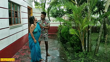 Monsoon Madness: A Drenched Aunty’s Wild Outdoor Fuck Fest