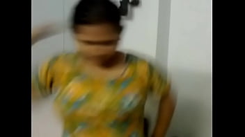 Dripping Wet Desi Beauty Fresh From The Bath