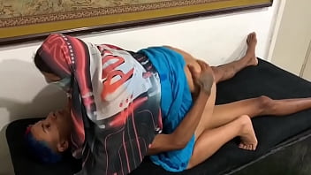Meri Garmi Se Bhari Desi Beti