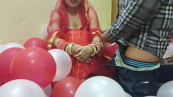 Desi Nayi Dulhan Ki Pehli Raat, Pati Ne Choda Maza Lekar