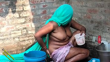 Desi Village Girl Radhika’s Raw And Steamy Bathing Scene In Hindi
