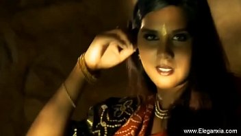 Sizzling Bollywood Milf Dancer With A Passion For Pleasure