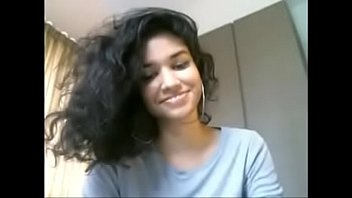 Desi Teen Gets Wet And Wild For The Camera In A Steamy Solo Show