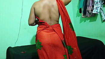 गर्म देसी गृहिणी का रसीला मज़ा