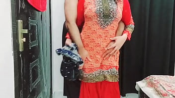 Pakistani Babe Gets Pounded Hard With Hindi Dirty Talk