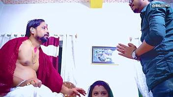 Tharki Dhogi Baba Ne Bhabhiji Ko Janam Dene Ke Bahane Choda Aur Andar Hi Gira Diya (hindi Audio)